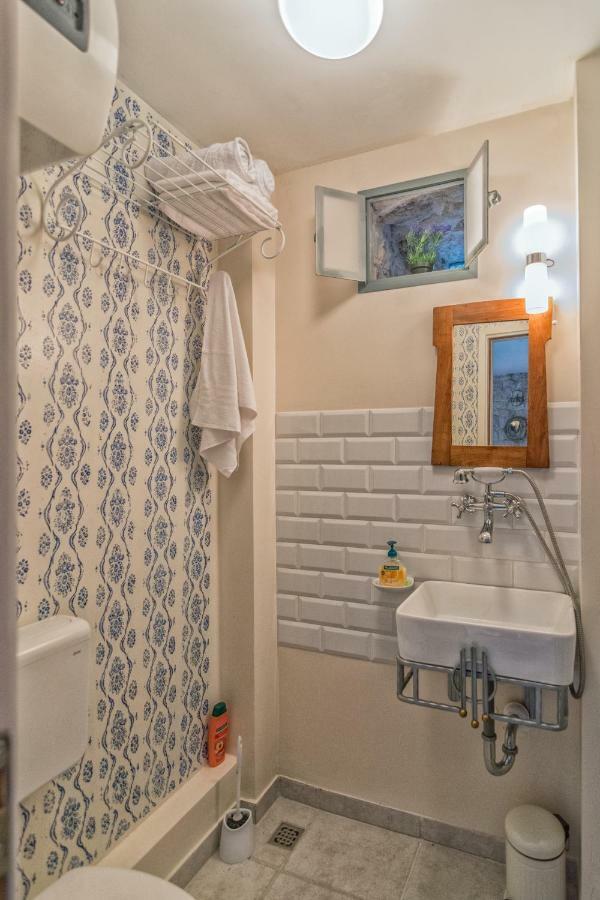 Small House Podgrade Экстерьер фото