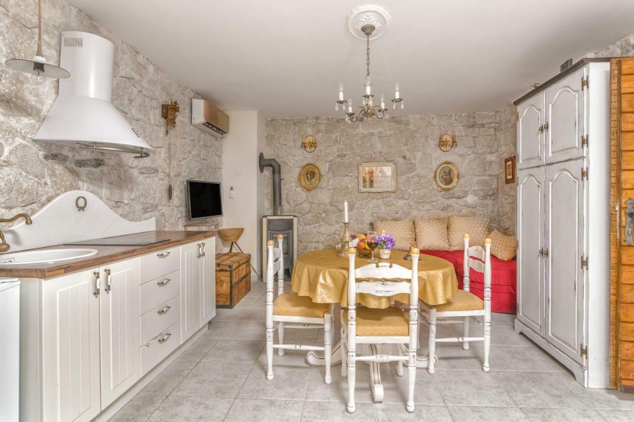 Small House Podgrade Экстерьер фото